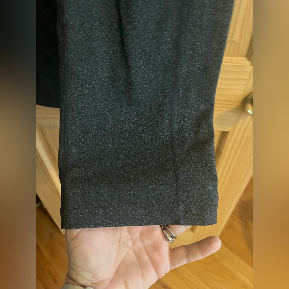 Skechers Charcoal Gray leggings with Pockets Size Medium - Picture 6 of 11